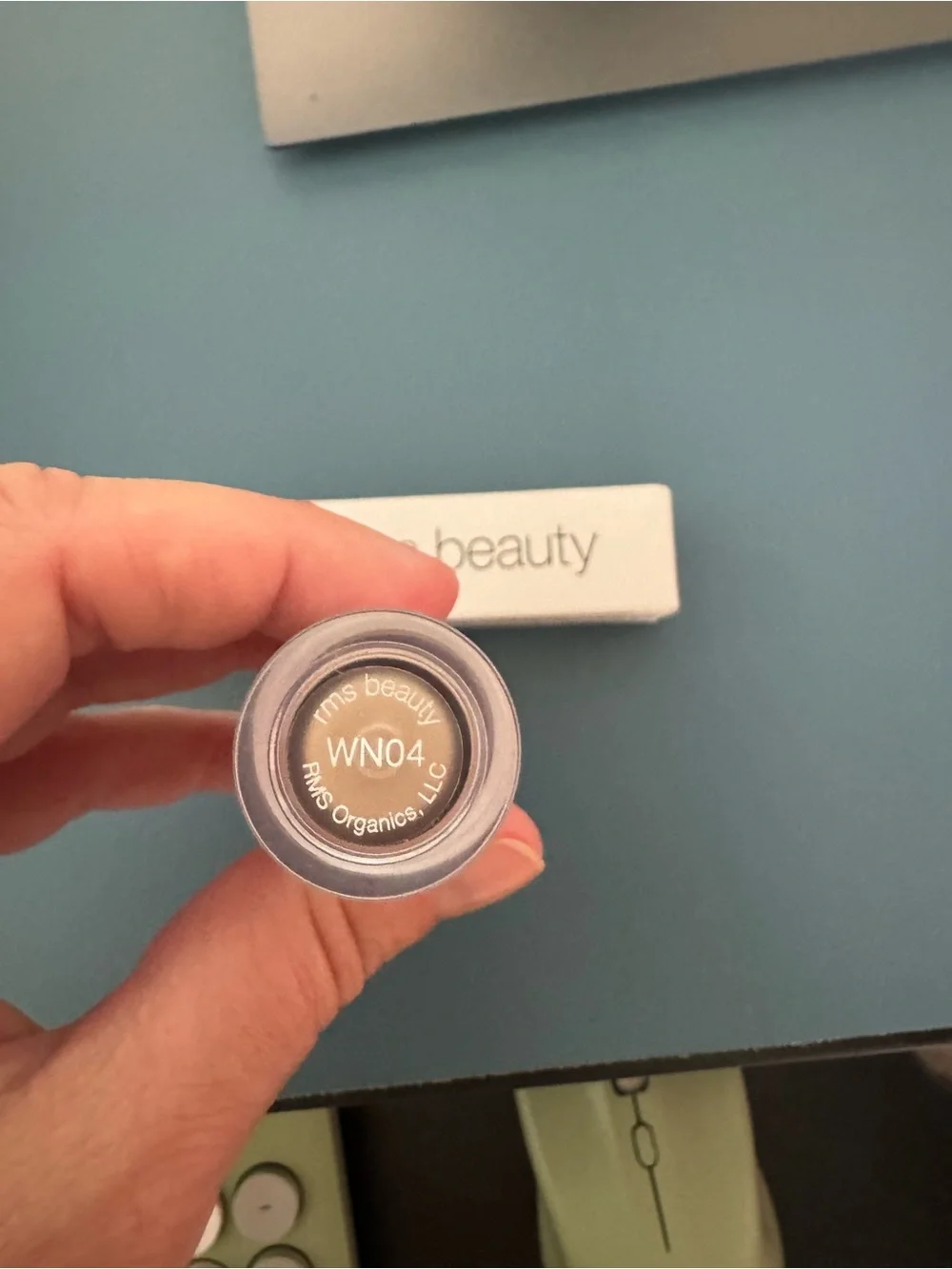 RMS Revitalize Hydra Concealer in WN04